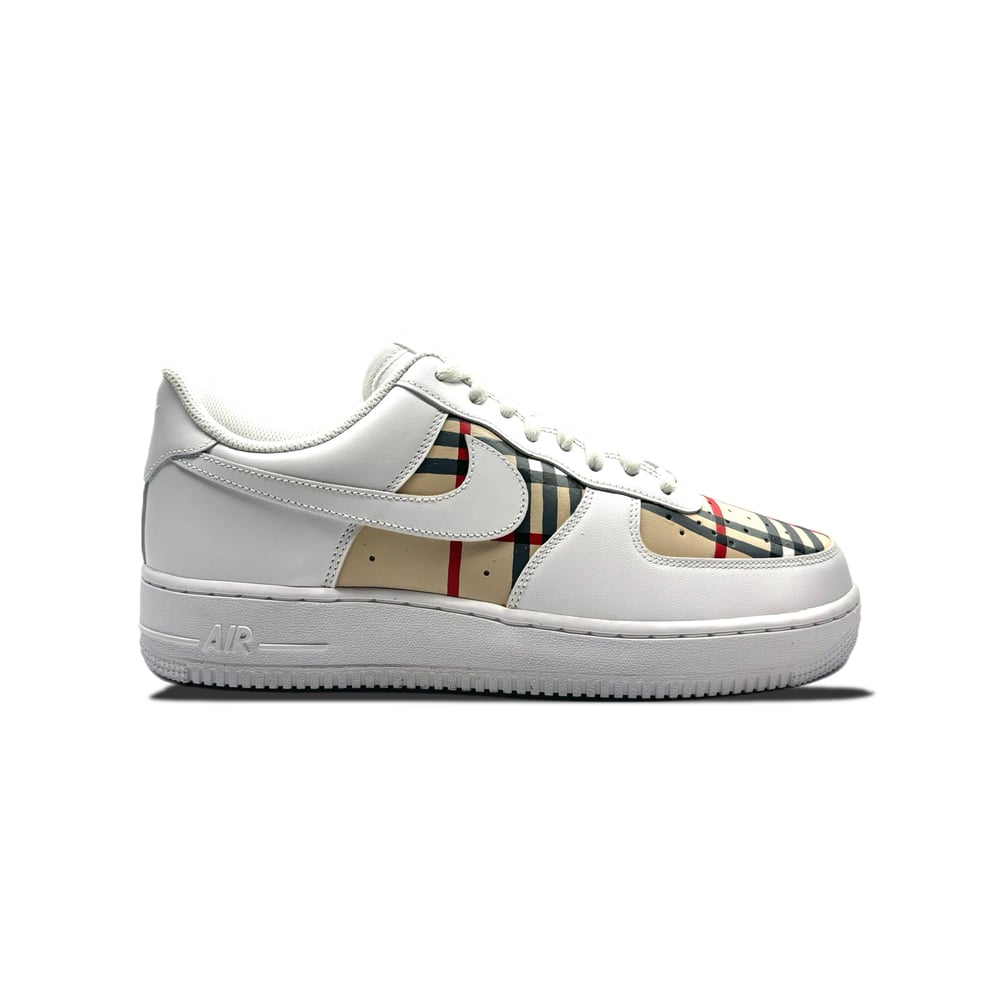 Women’s Burberry AF1