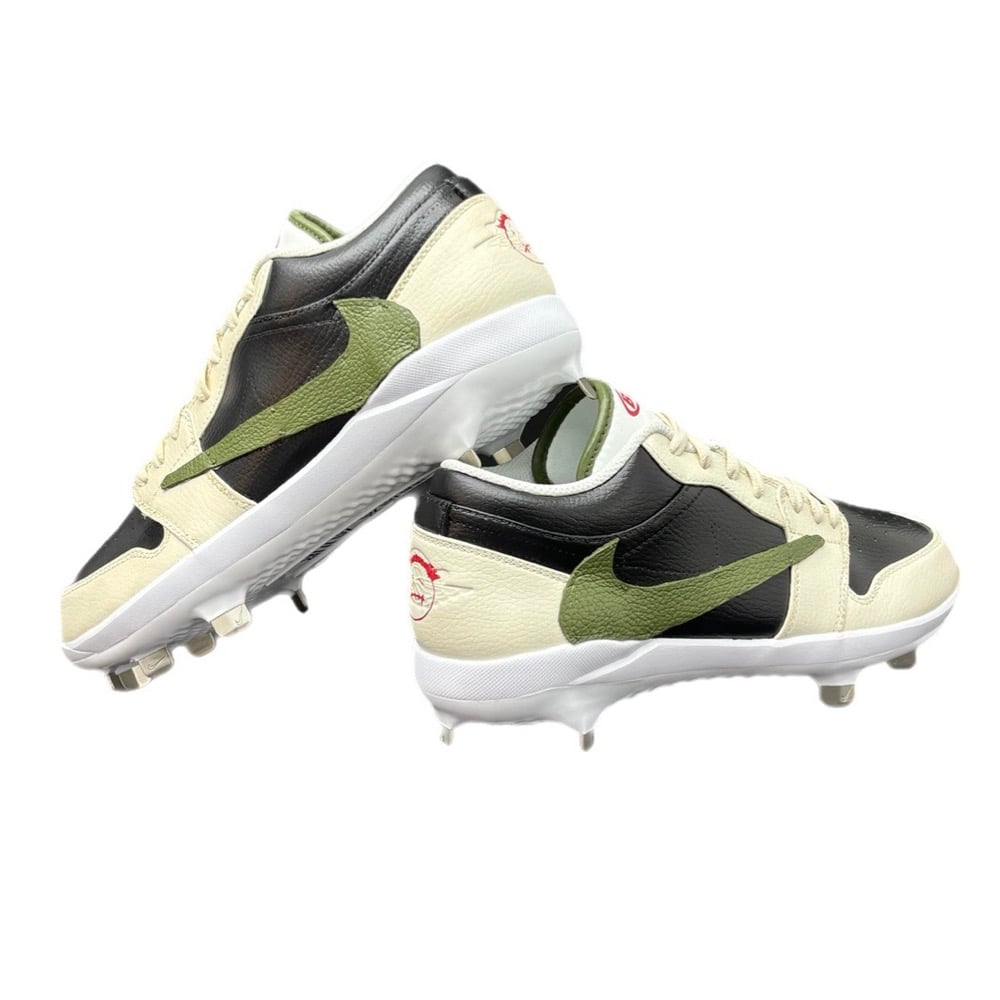 Men’s Jordan 1 Low “ TRAVIS SCOTT OLIVE GREEN” Cleats